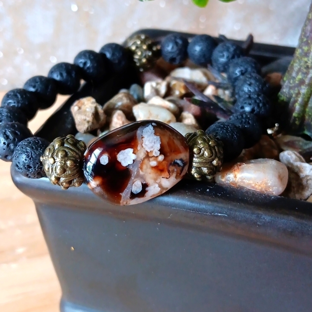 Flower Agate & Lava Rock Beaded Stretch Bracelet